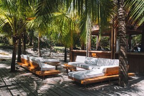 Bar (on property) - Hotel Rosario de mar By Tequendama (Rosario Islands)