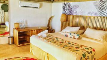 Ferienhütte | Verdunkelungsvorhänge, kostenloses WLAN, Bettwäsche