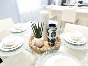 House, 3 Bedrooms | Dining
