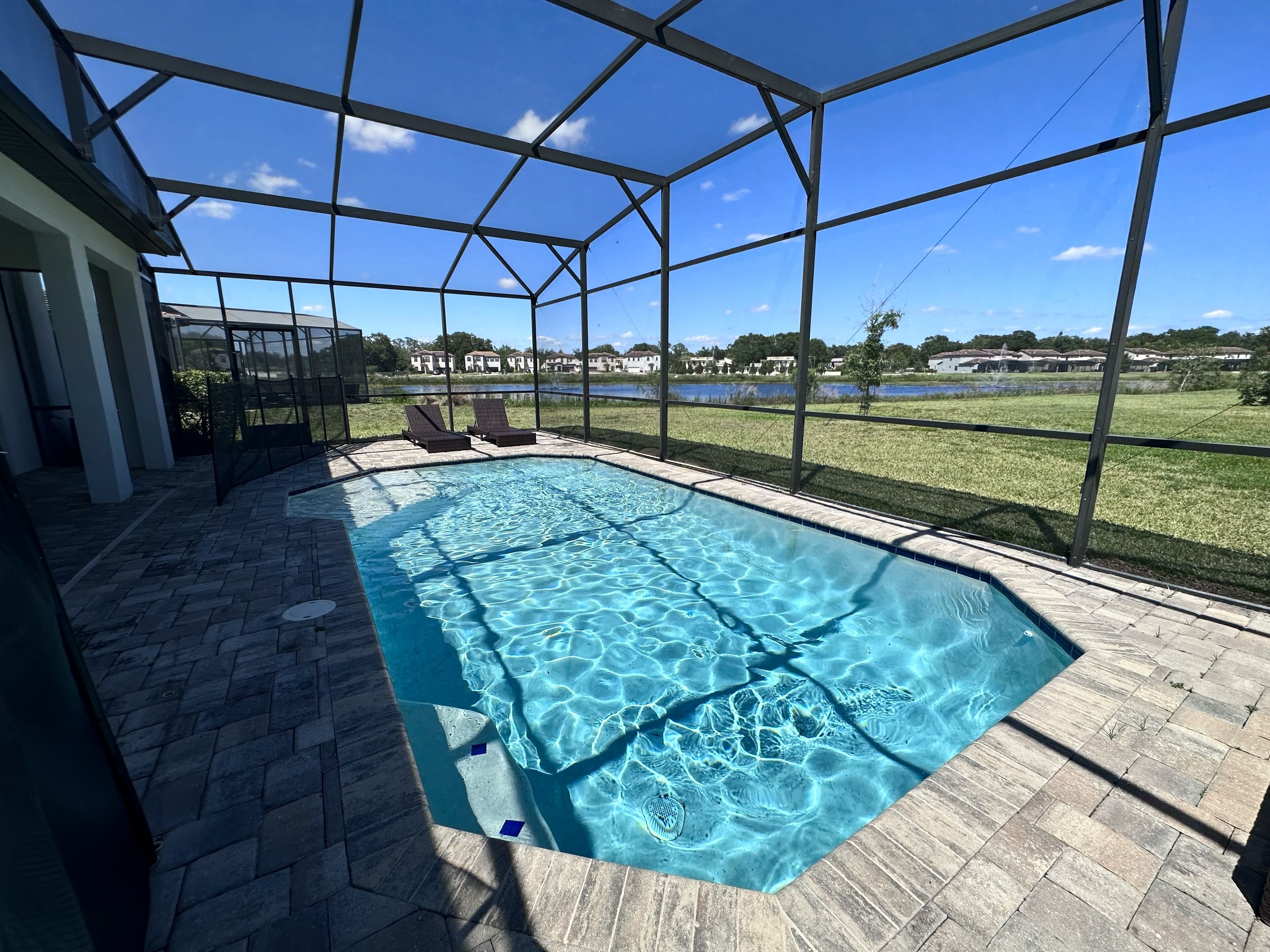 House, 4 Bedrooms | Pool