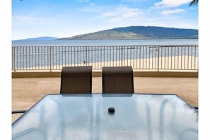 Property grounds - Menehune Shores, #210 3 Bedroom Condo by RedAwning (Kihei)