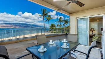 Condo, 3 habitaciones | Restaurante al aire libre