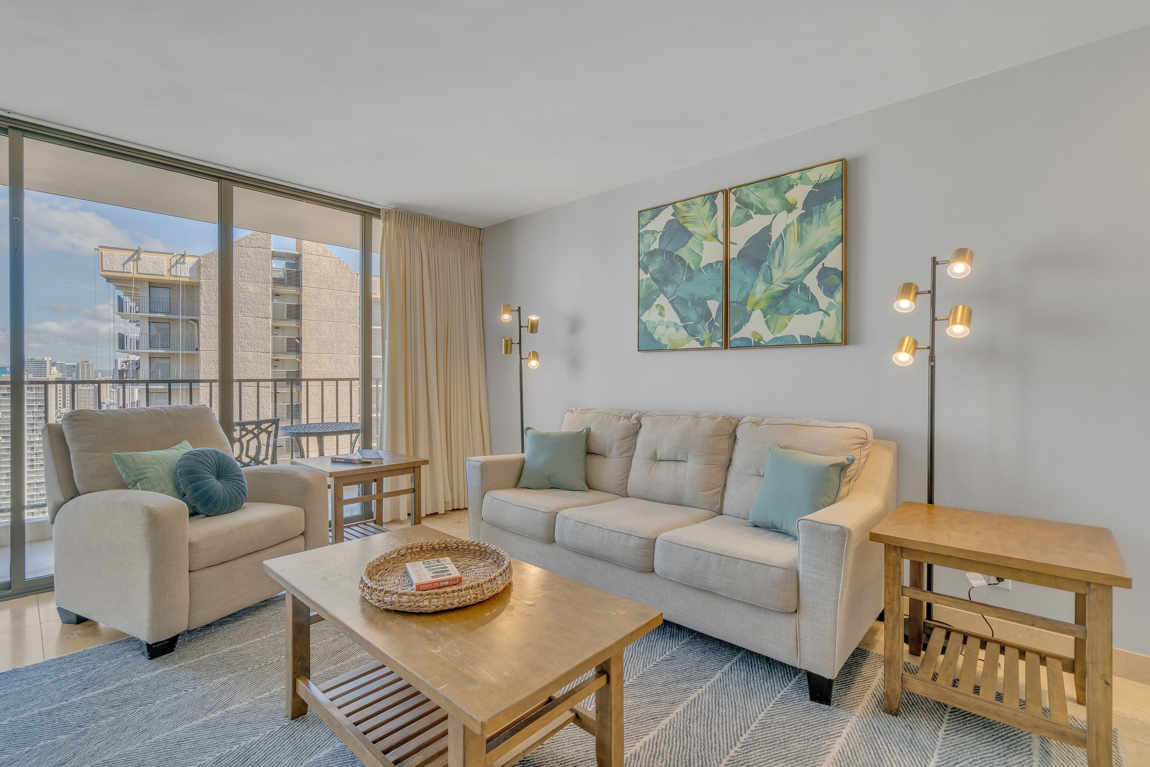 Condo, 1 Bedroom | Living area