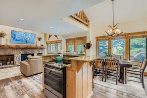 Condo, 3 Bedrooms | Private kitchen | Fridge, oven, coffee/tea maker, electric kettle - 402 Timber Escape At Chapparal! Relaxing Deer Valley Condo With Hot Tub! Close To Skiing & Hiking! 3 Bedroom Condo by RedAwning (Park City)