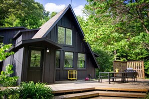 Terrace/patio - The Love Inn A-Frame Cabin in the woods with pool that sleeps 19 in Ada, MI (Lowell)