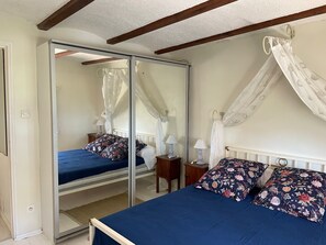 2 bedrooms, iron/ironing board - Appartement Dans Résidence de Standing à Hyeres (Hyères)