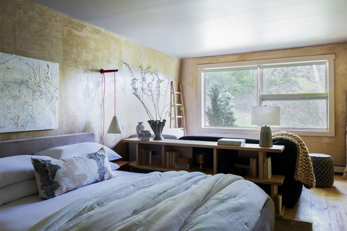 King Junior Suite | 1 bedroom, free WiFi, bed sheets