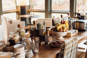 Free daily self-serve breakfast - AWOL Stowe (Stowe)