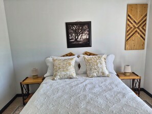 2 Schlafzimmer, Reisekinderbett, kostenloses WLAN, Bettwäsche