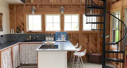 Rustic Chic Maine Cabin