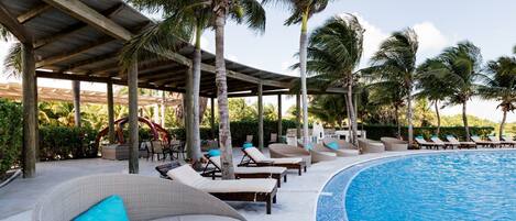 An infinity pool