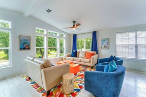 Smart TV - Island Adventures Await at the Pet Friendly “Boathouse SGI” (Saint George Island)
