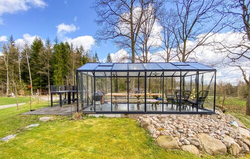 2 bedroom amazing home in ätran