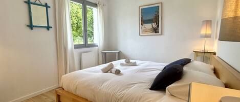 6 chambres, Wi-Fi, literie fournie