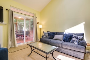 TV, books - Poolside Fun & Beach Access in Ocean Pines! (Ocean Pines)