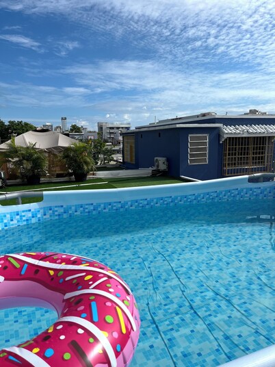 Large San Juan Home/ Rooftop Pool / Close to SJU/ Gated Driveway/ 11am checkout