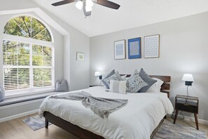 3 bedrooms, desk, iron/ironing board, travel cot - Paradise on Whitemarsh Island - Savannah (Savannah)