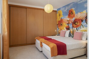 3 chambres, fer et planche Ă repasser, Wi-Fi, literie fournie