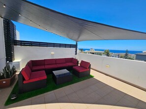 Terrace/patio - Ocean Blue Villa with private pool at Flic-en-Flac (Flic en Flac)