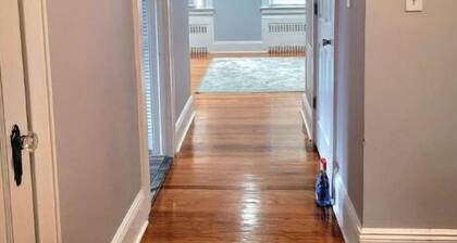 1 Rutherford 2Bedrm & 1Bath