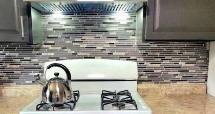 1 Rutherford 2Bedrm & 1Bath