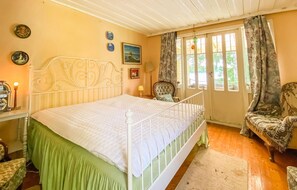 3 habitaciones, cuna de viaje y wifi gratis 