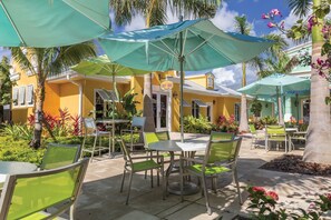 Outdoor dining - Luxury 2 BR Presidential Ocean View Margaritaville Resort St. Thomas VI (St Thomas)