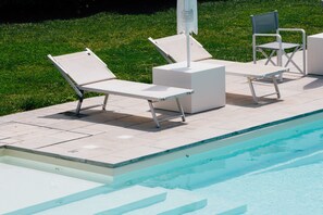 Pool - Apartment with two bedrooms, bathroom and swimming pool (Pescia)