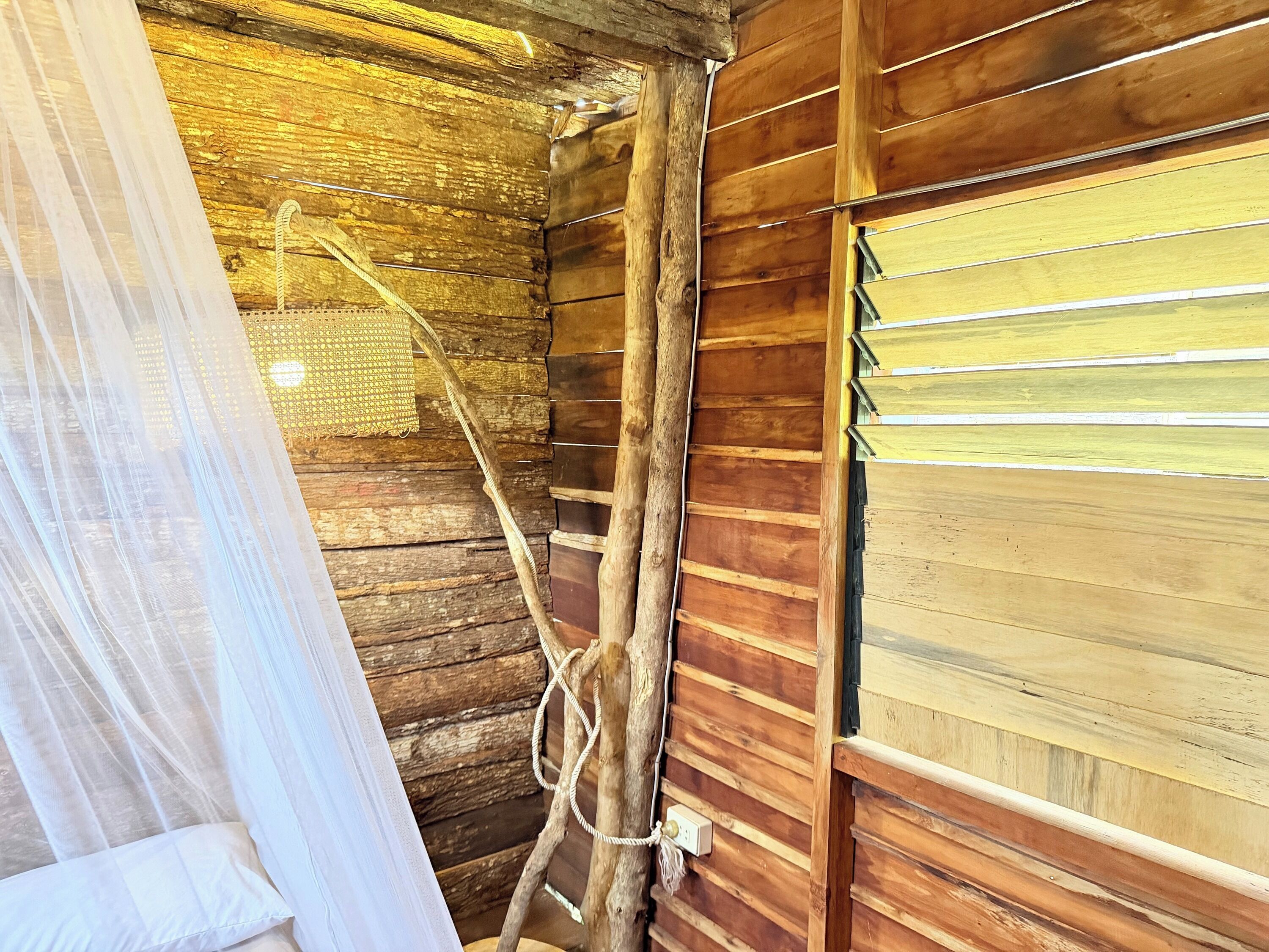 1 habitación, ropa de cama de alta calidad y escritorio 