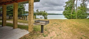 Grandma's House LA 1-bedroom apartment just 22 minutes to Lake Michigan