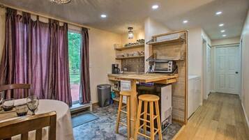 Micro-ondes, four, lave-vaisselle