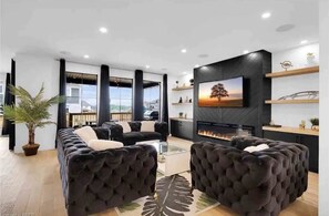 Smart TV, fireplace, video games, books