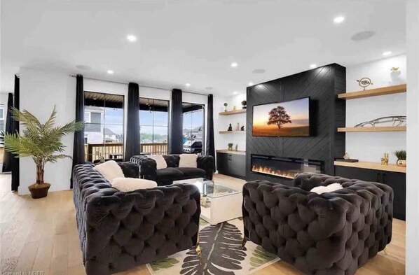 Smart TV, fireplace, video games, books
