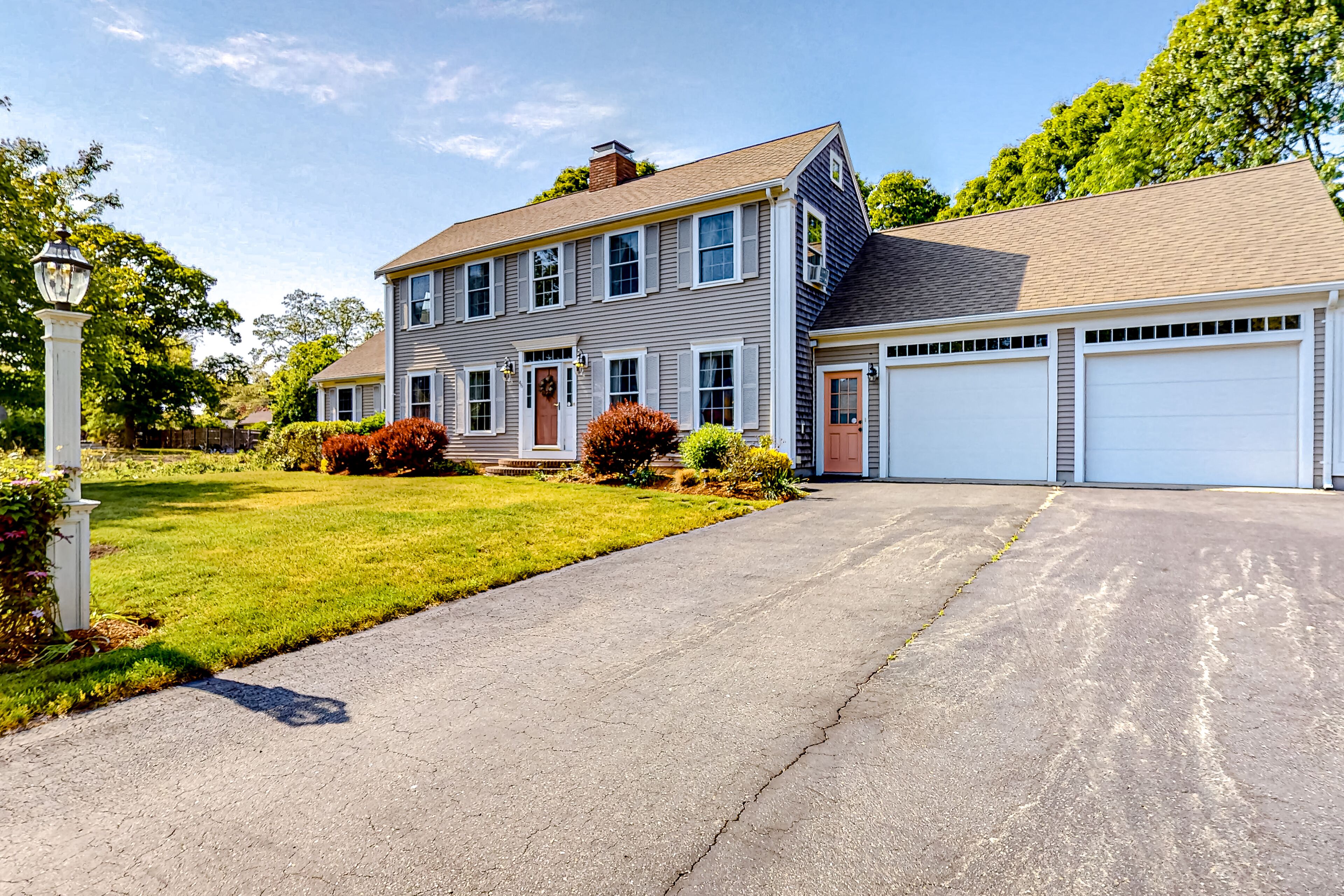 Centrally located home with new patio & firepit - near Rail Trail & Flax Pond
