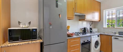 Microwave, dishwasher, coffee/tea maker