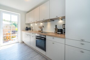 Imagen sin descripción, 2 de 27, botón