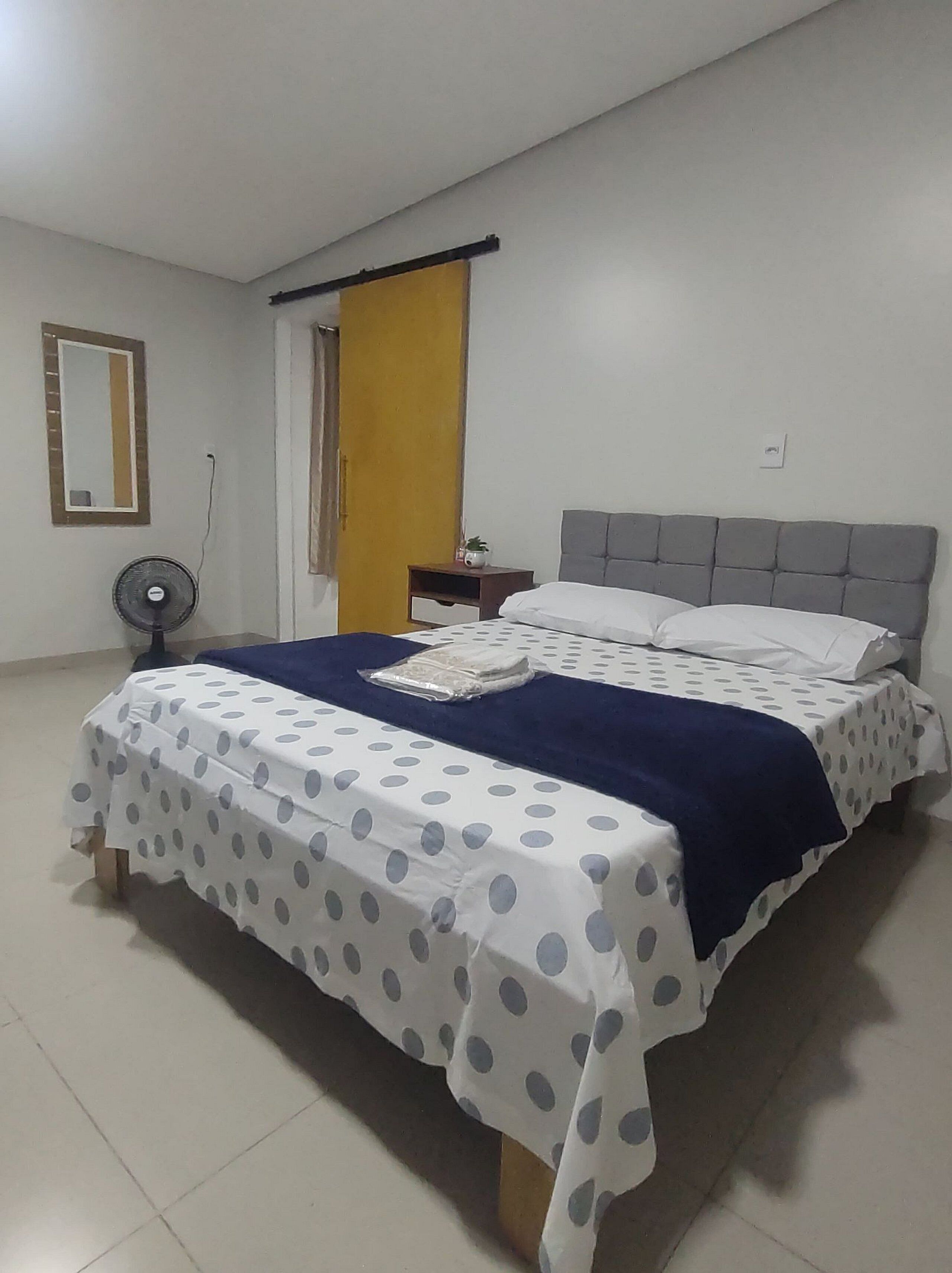 Leilighet | 1 soverom, individuelt innredet og skrivebord for bærbar PC