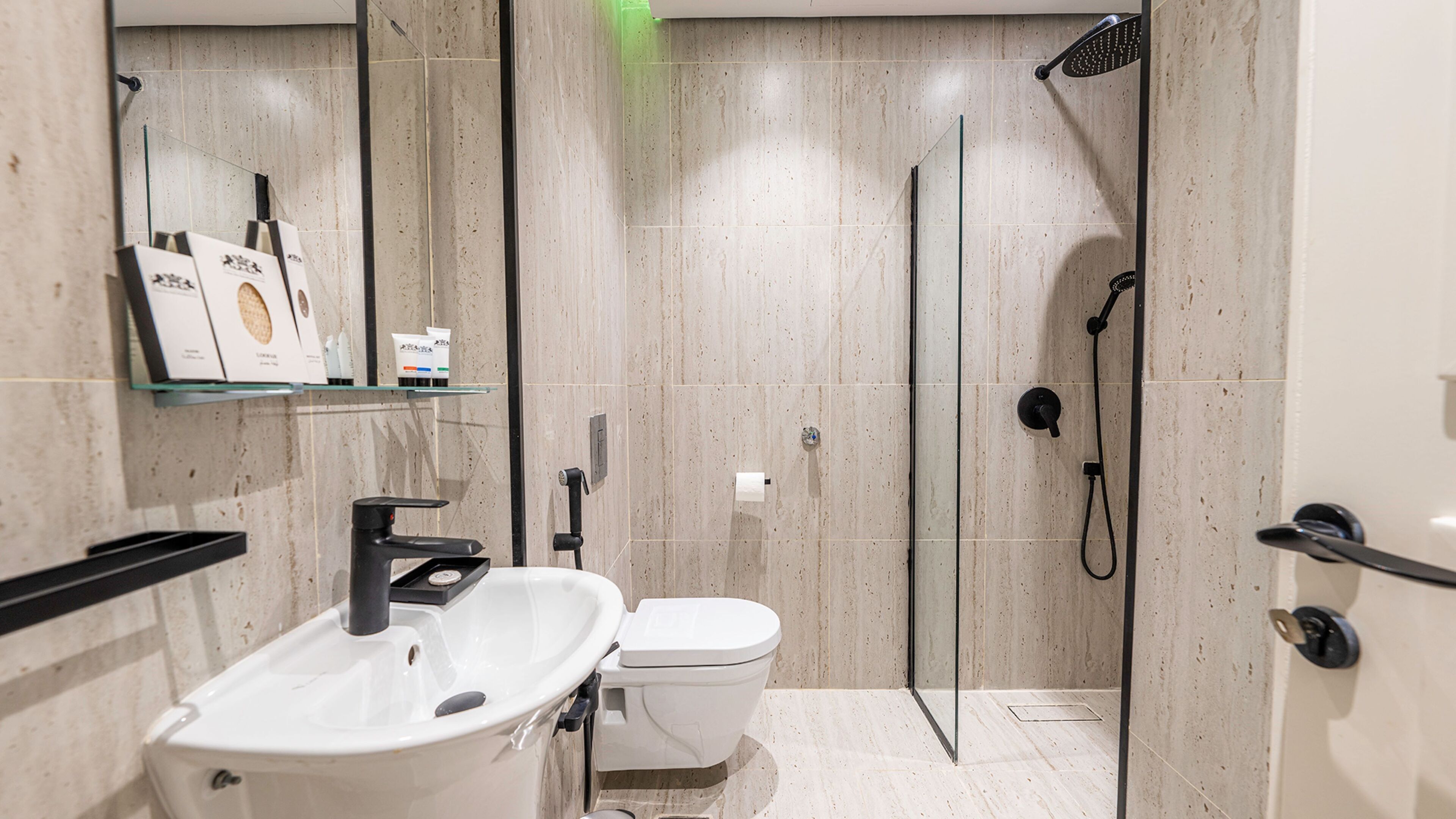 Appartement, 3 chambres | Salle de bain