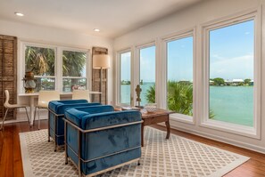 Interior - The Pearl | great place for a quiet winter escape (Dauphin Island)