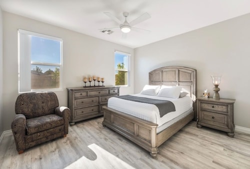 Cozy 2-bedroom single story home.