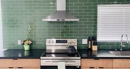 Midcentury House in B Bar H Ranch w/ Pool