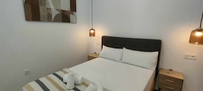 1 bedroom, iron/ironing board, free WiFi, bed sheets