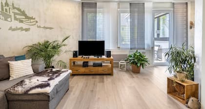 Premium Apartment 'FĂŒr TraufgĂ€ngerle' with Private Terrace, Garden & Infrared Cabin