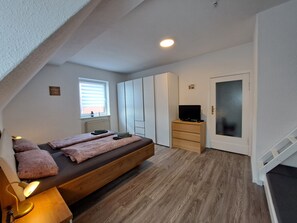 3 habitaciones, wifi gratis y ropa de cama 