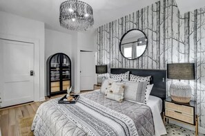 6 chambres, fer et planche à repasser, Wi-Fi, draps fournis