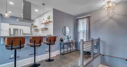 Gigantic duplex in Springfield