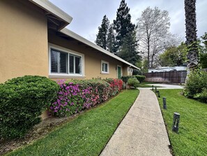 Jardines del alojamiento