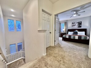 3 bedrooms, iron/ironing board, WiFi