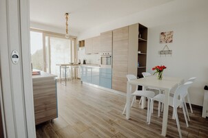 Casa | 3 camere, una scrivania