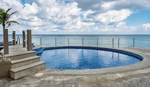 Alberca al aire libre